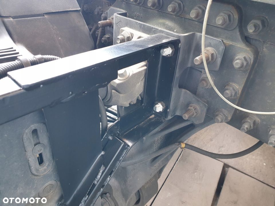 owiewki zabudowy osłony spoilery spojlery międzyosiowe renault gama t range - 13