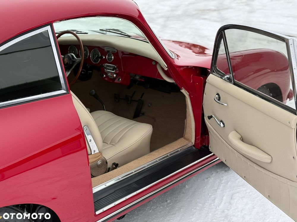 Porsche 356 - 24