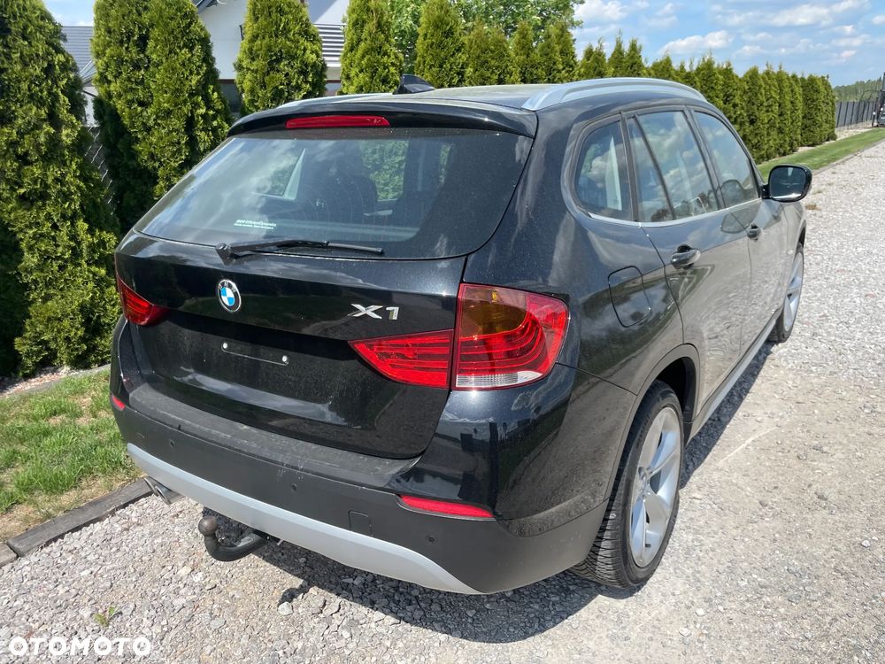 BMW X1 sDrive20i xLine - 10