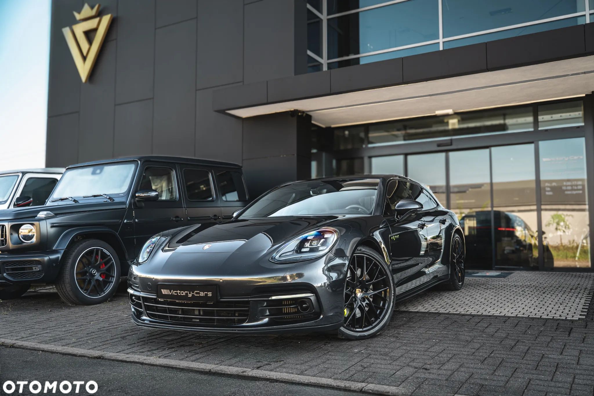 Porsche Panamera 4 e-Hybrid Sport Turismo - 1