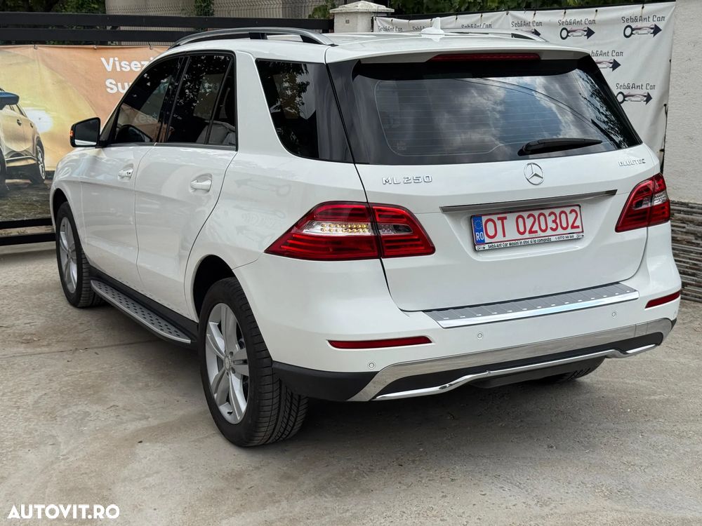Mercedes-Benz ML 250 BlueTec 4MATIC Aut - 15