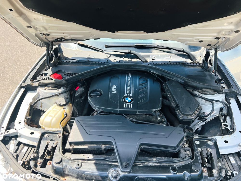BMW Seria 3 - 10