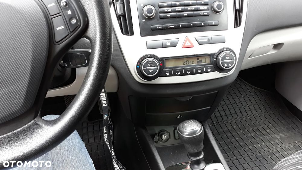 Kia Ceed 1.4 Comfort - 29