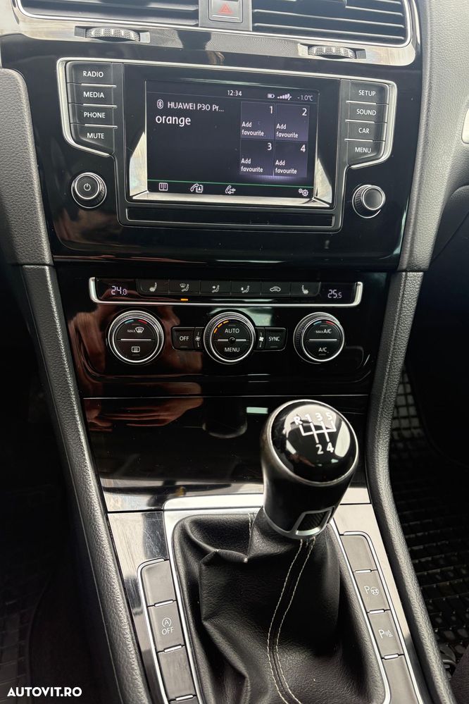 Volkswagen Golf 1.6 BlueTDI Cup - 14