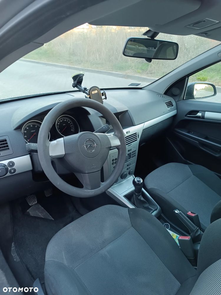 Opel Astra 1.4 Enjoy - 9