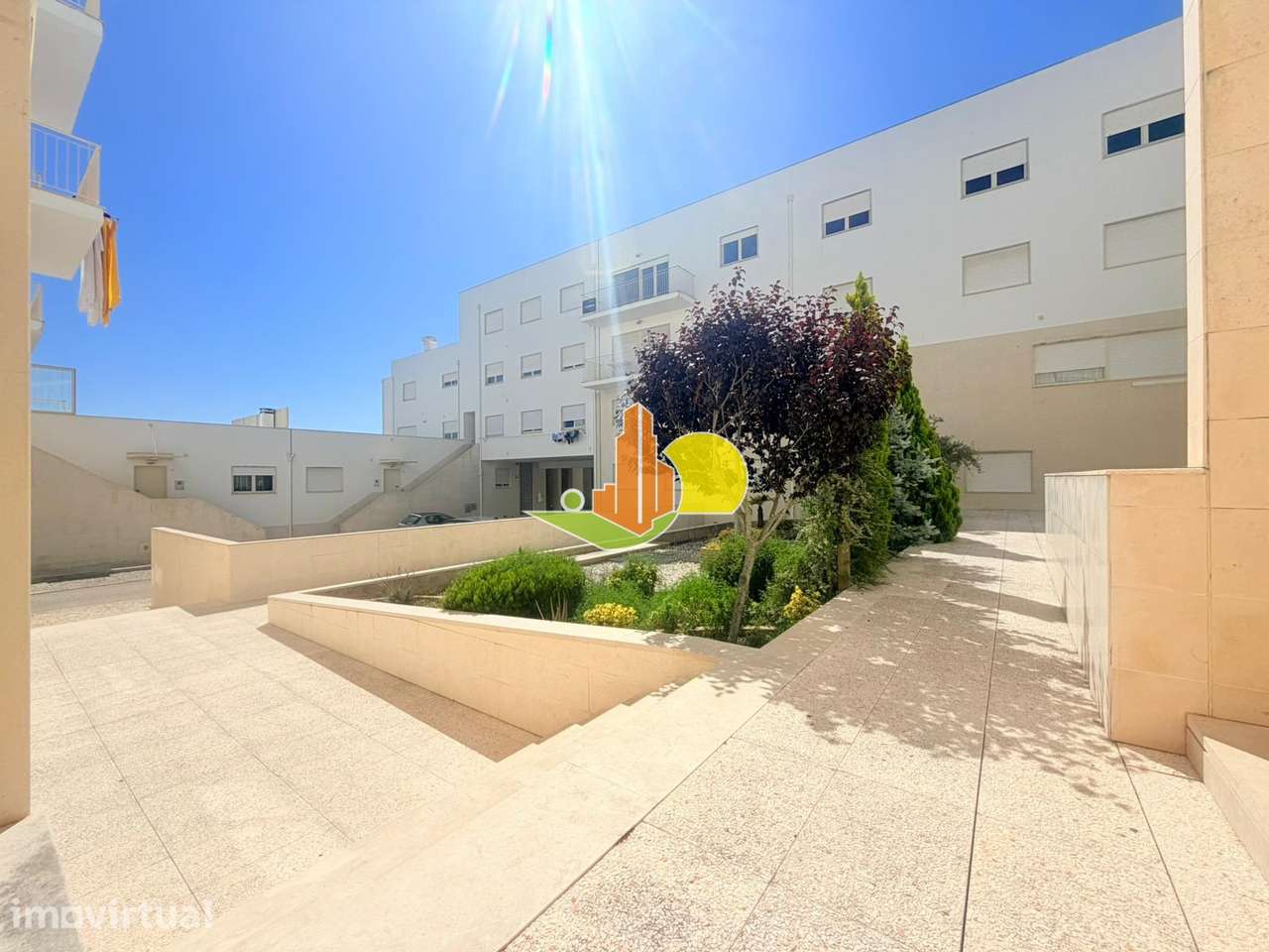 T0 com parqueamento - Grande imagem: 3/19
