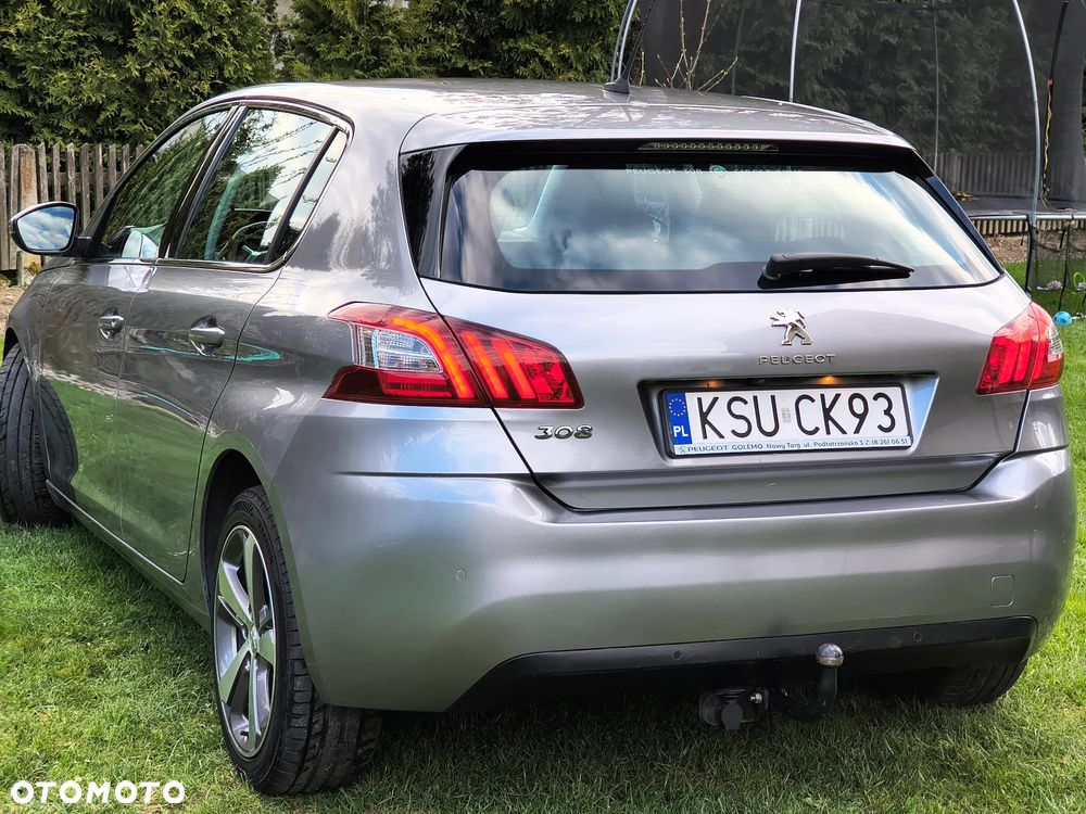 Peugeot 308 1.6 e-HDi Allure S&S - 10
