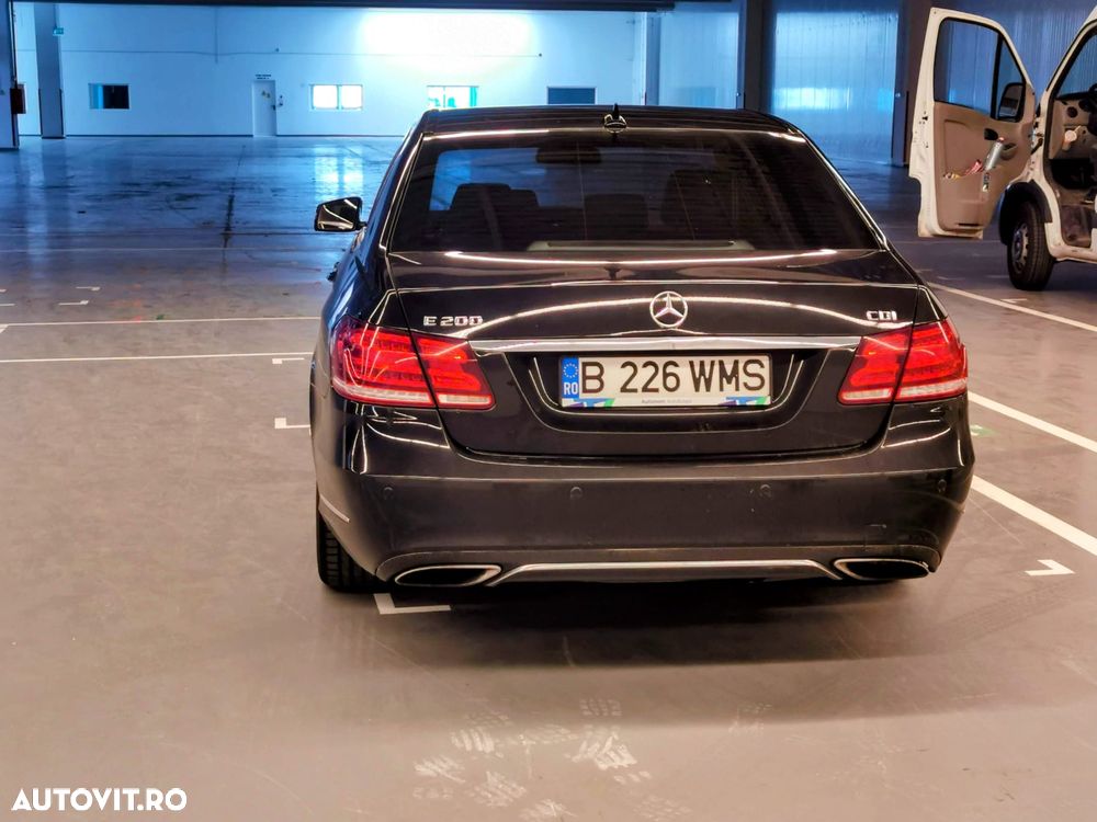 Mercedes-Benz E - 4
