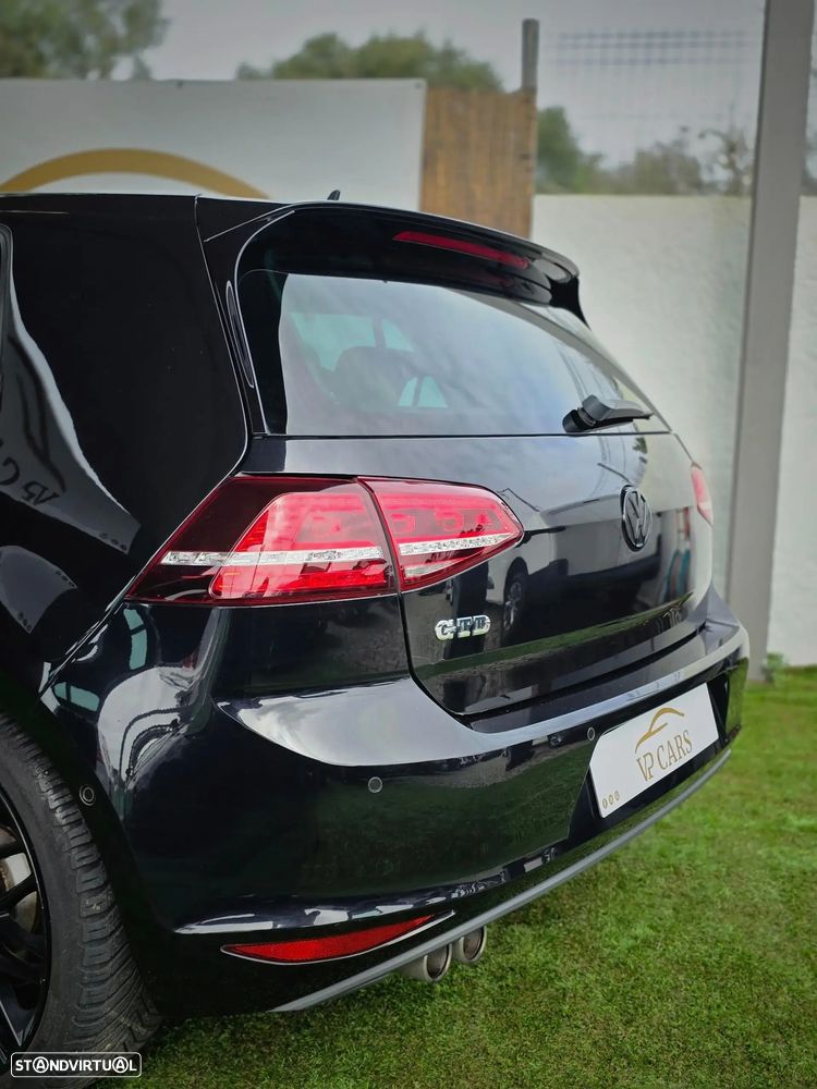 VW Golf 2.0 TDI GTD DSG - 11