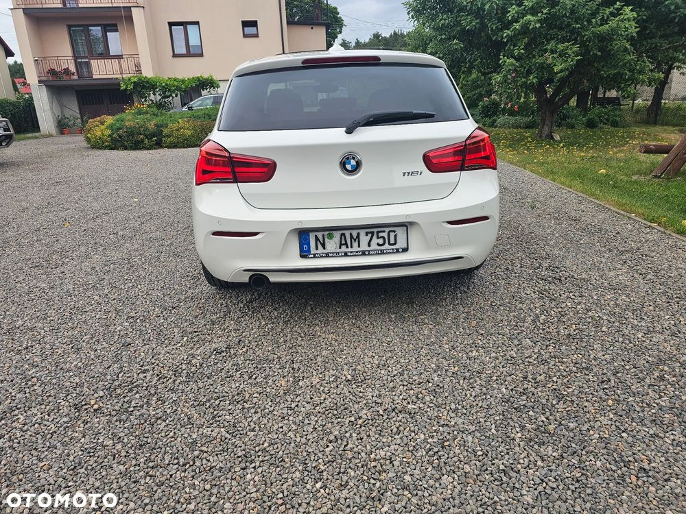 BMW Seria 1 118i Edition M Sport Shadow - 5