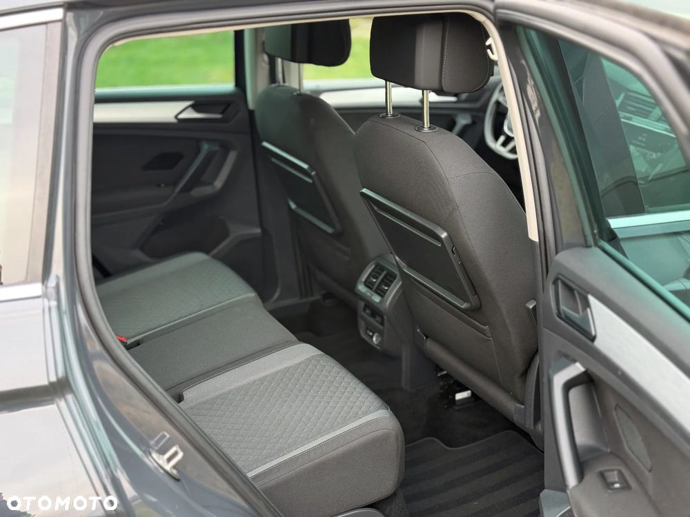 Volkswagen Tiguan 1.6 TDI SCR Comfortline - 12