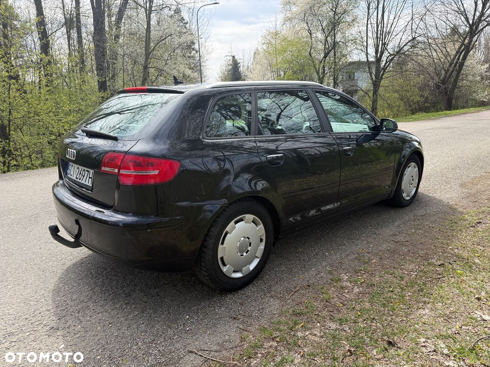 Audi A3 Sportback 2.0 TDI DPF Ambition - 4