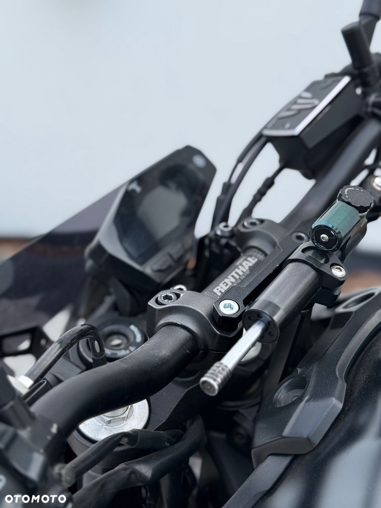 Yamaha MT - 11