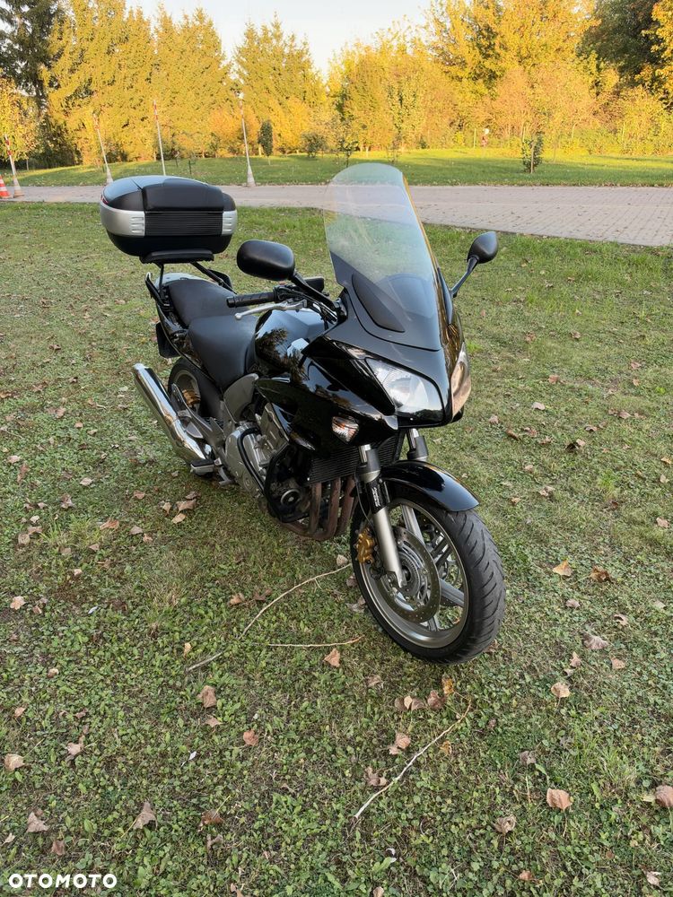 Honda CBF - 32