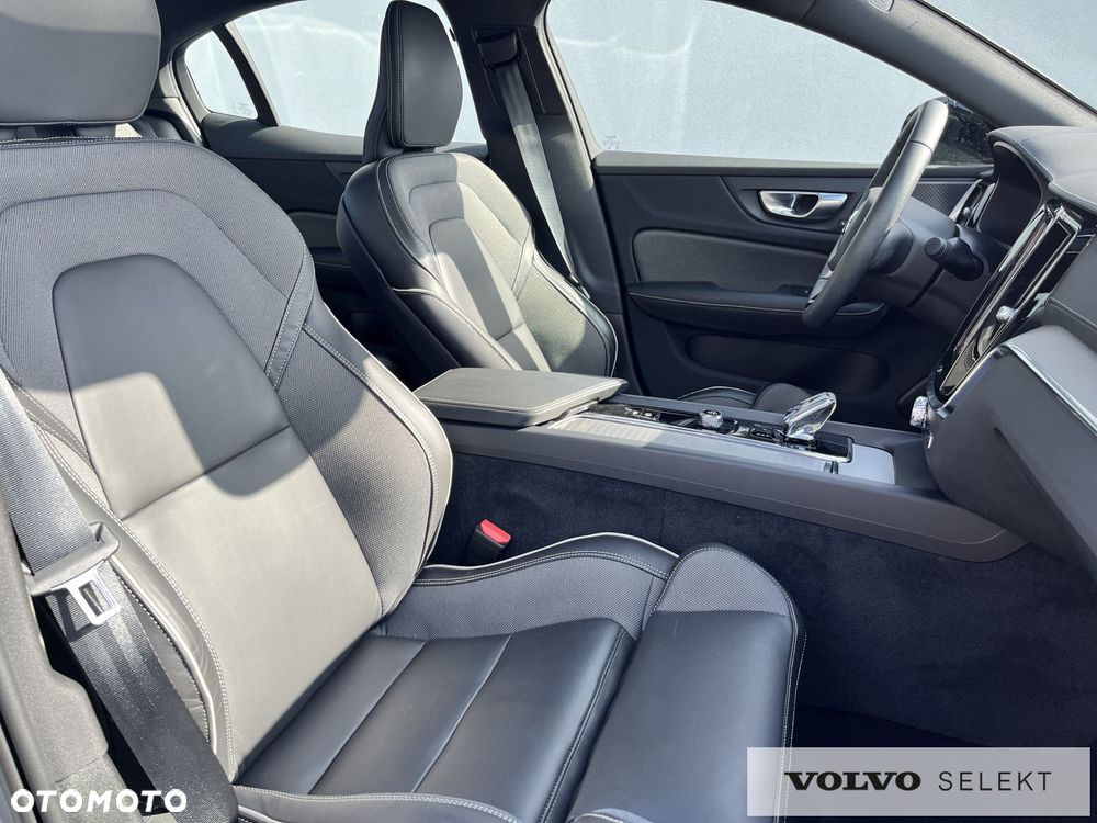 Volvo S60 - 30