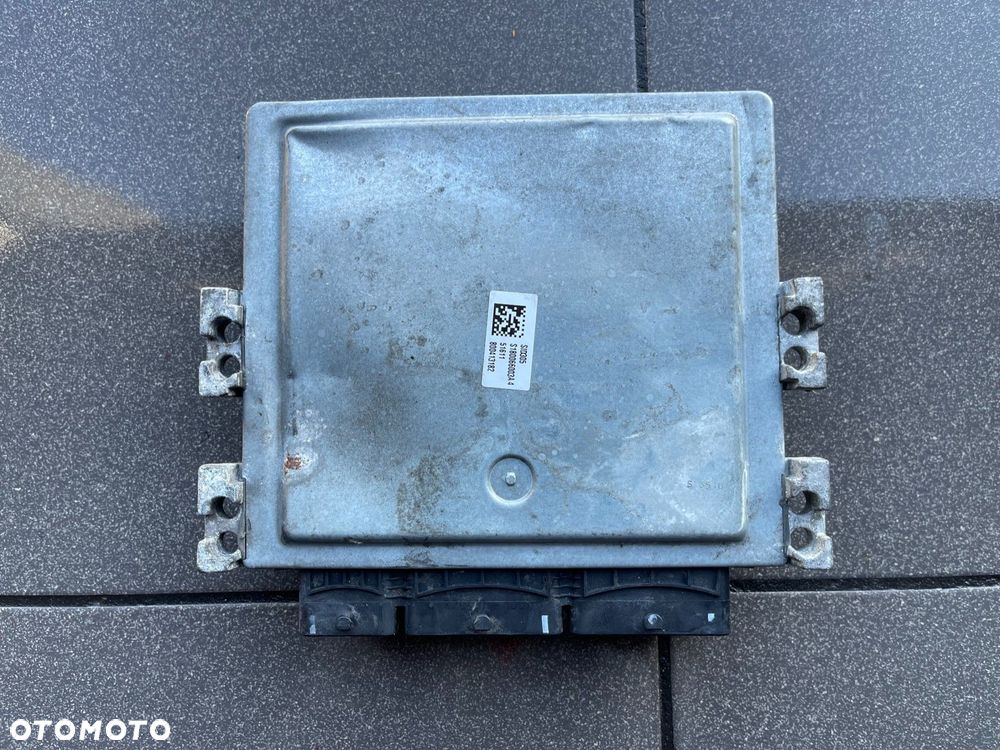 STEROWNIK SILNIKA RENAULT S180067137A SID305 - 2