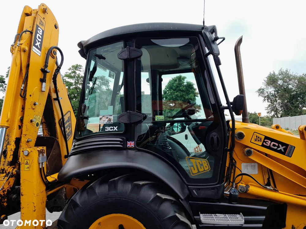 JCB 3CX 2005 - 10