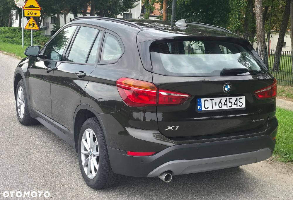 BMW X1 sDrive18i - 5