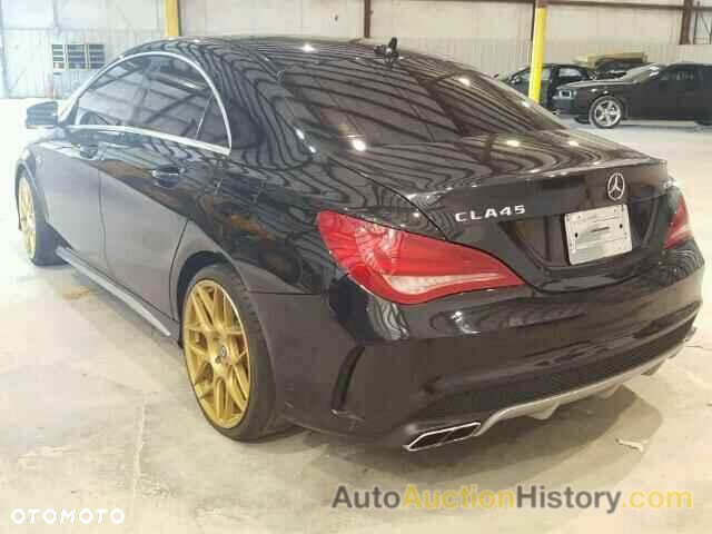 Mercedes-Benz CLA 45 AMG 4-Matic - 28