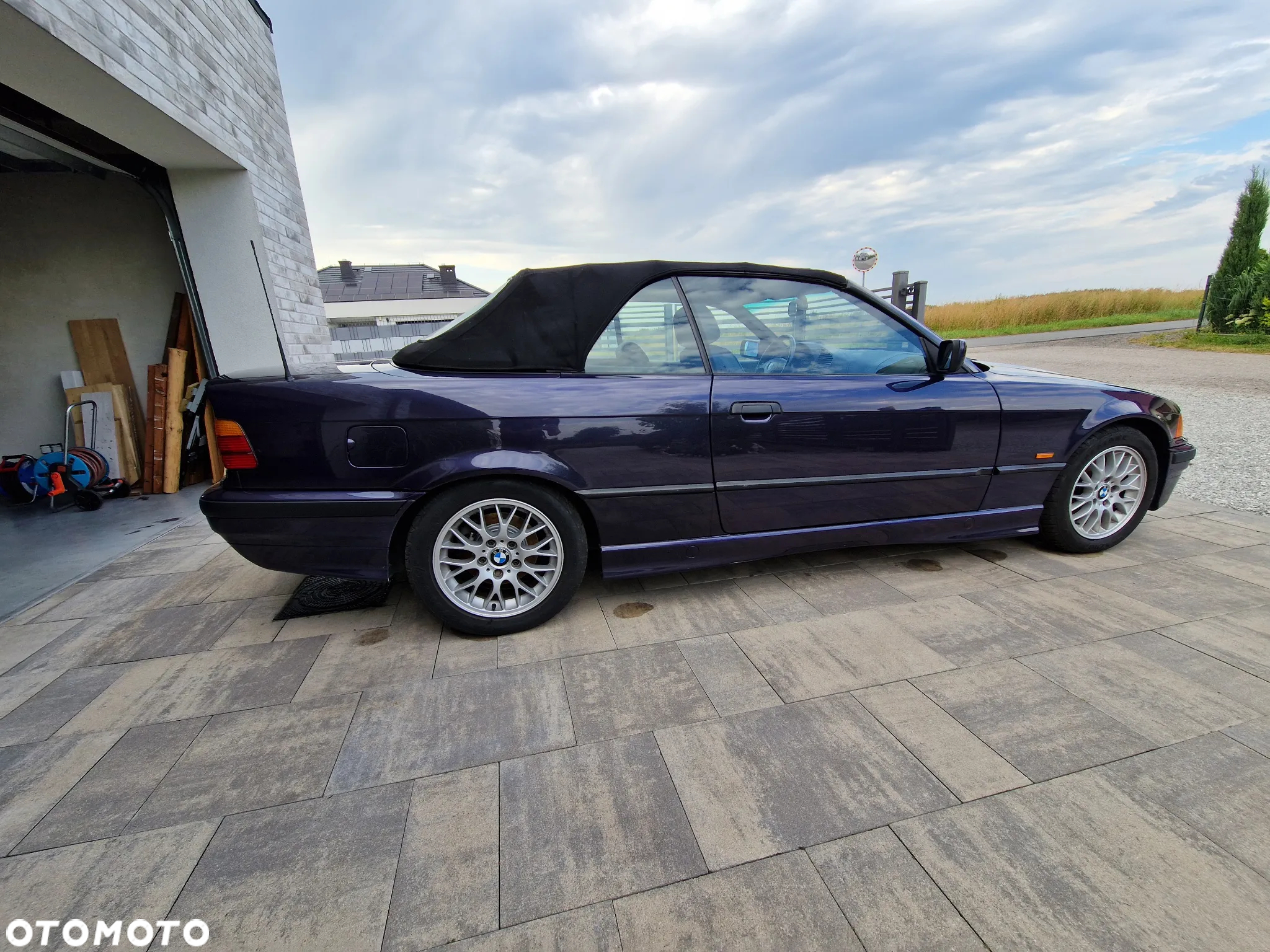 BMW Seria 3 320i Cabriolet - 22