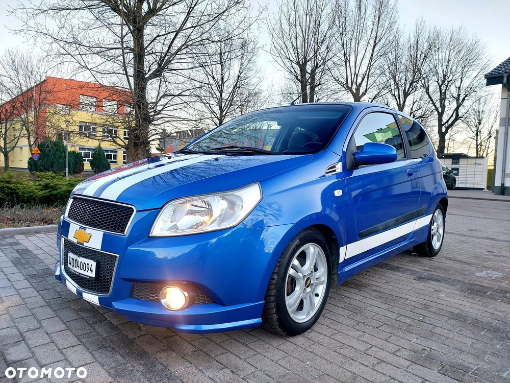 Chevrolet Aveo 1.4 16V LS - 11