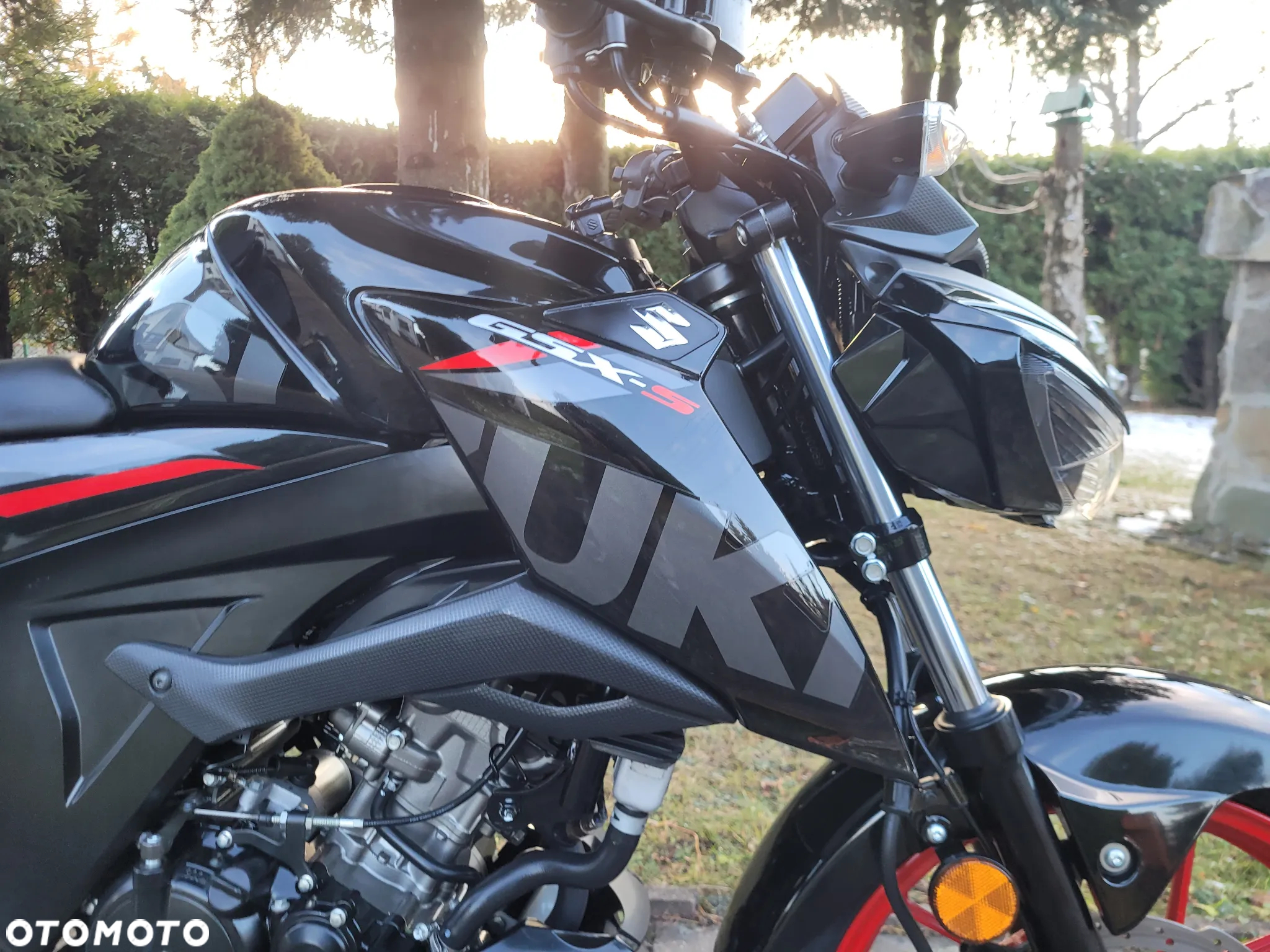 Suzuki GSX - 7