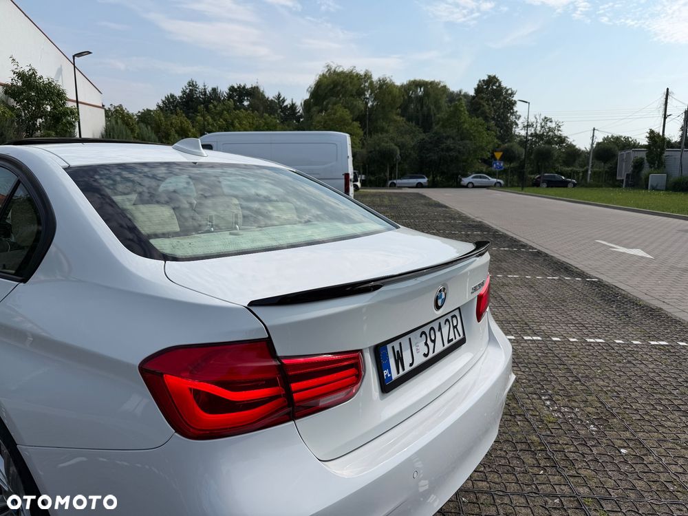 BMW Seria 3 328i Sport-Aut Sport Line - 15