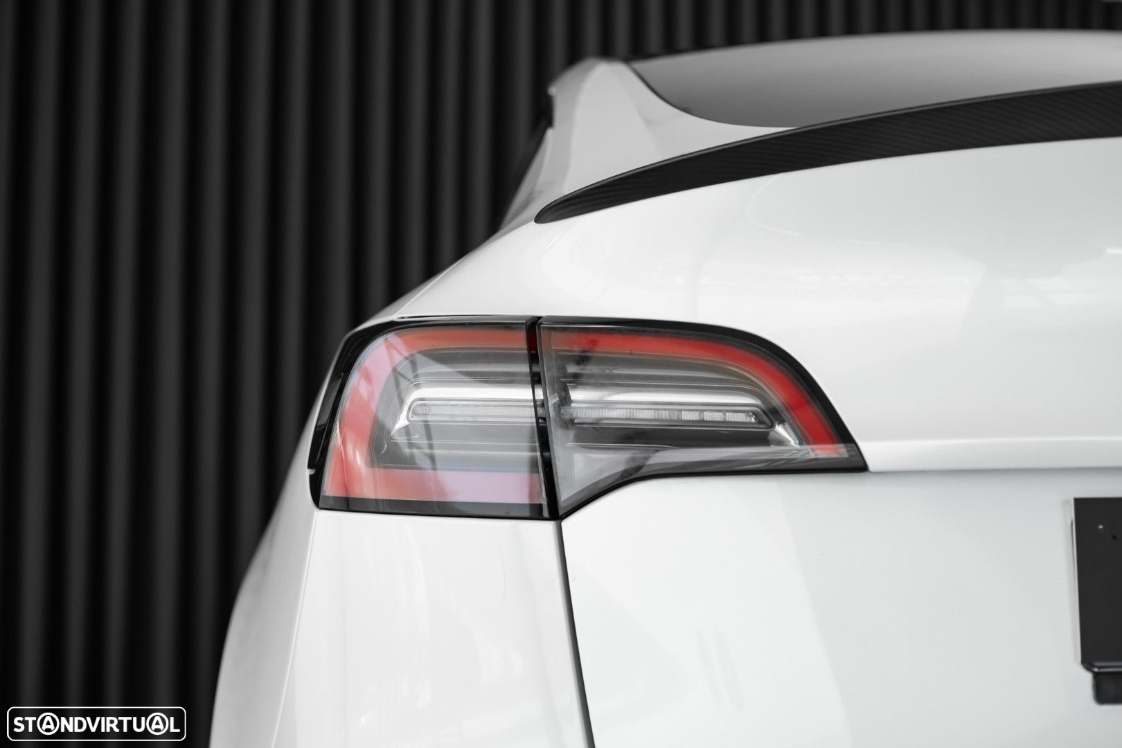 Tesla Model Y Performance Tração Integral - 10