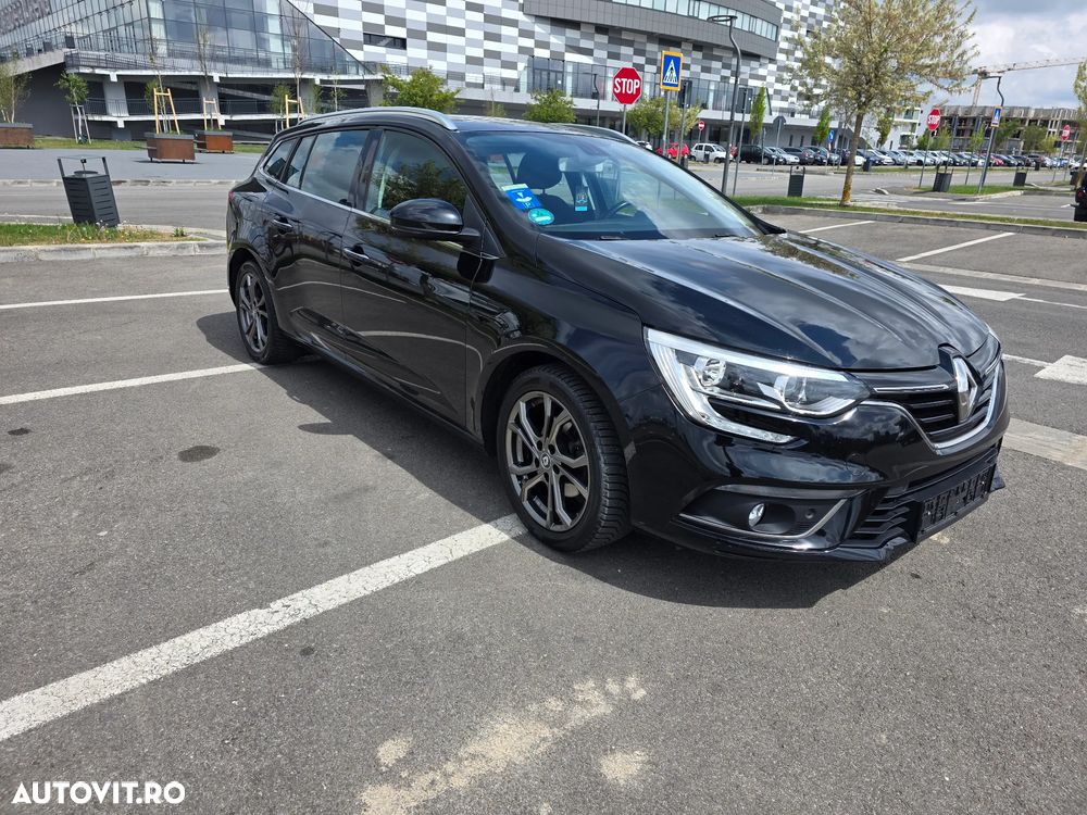 Renault Megane ENERGY TCe 130 Start & Stop Paris Business - 3