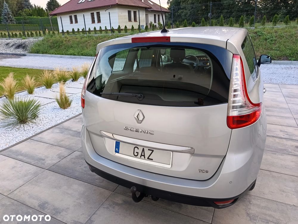 Renault Grand Scenic Gr 1.4 16V TCE Bose Edition - 12