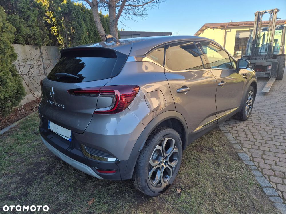 Renault Captur 1.3 TCe mHEV Techno EDC - 3