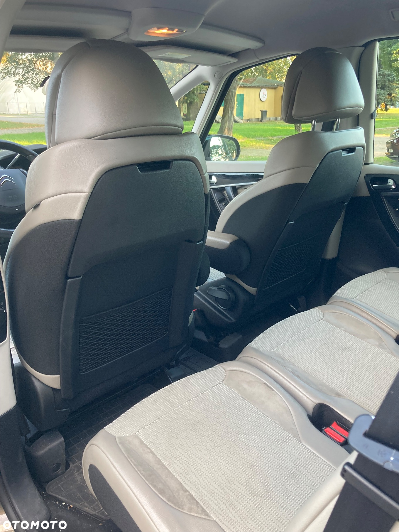 Citroën C4 Picasso - 11