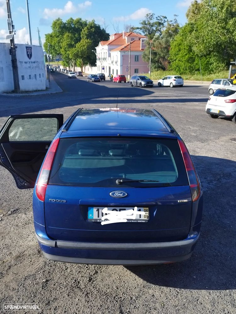 Ford Focus SW 1.6 TDCi Titanium - 8