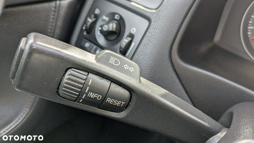 Volvo V50 - 27