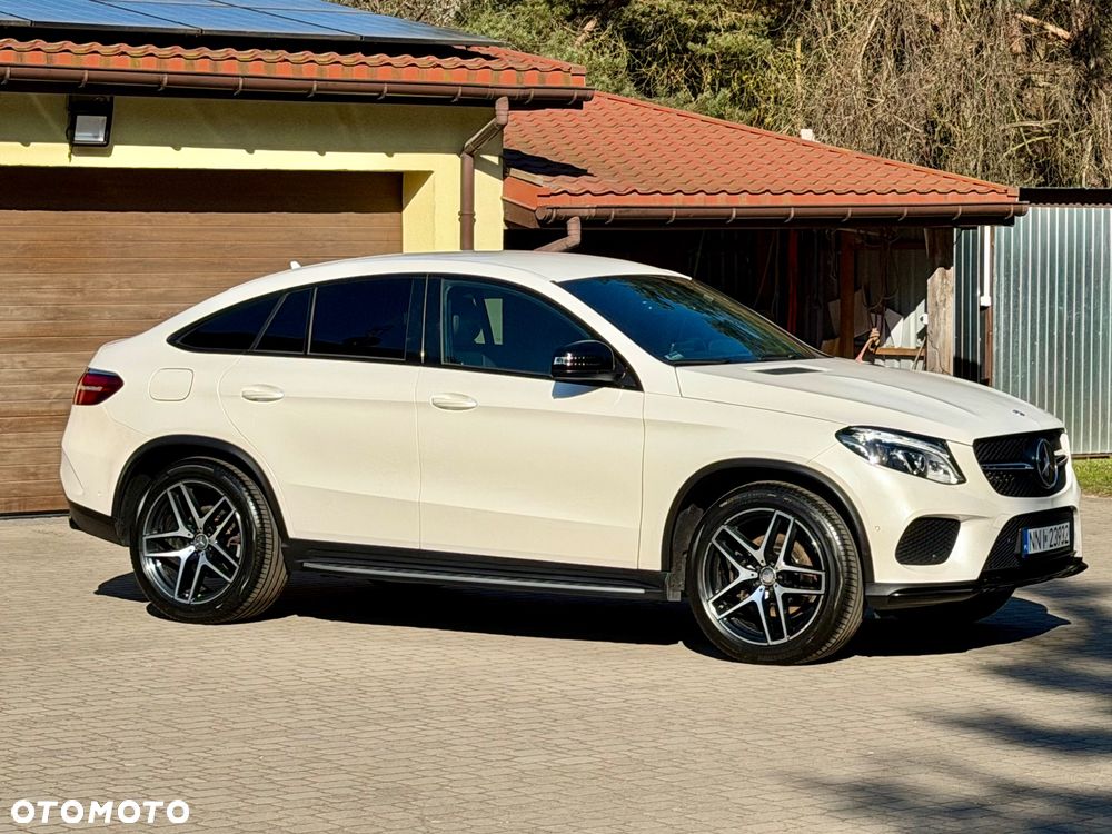 Mercedes-Benz GLE 350 d 4-Matic - 4