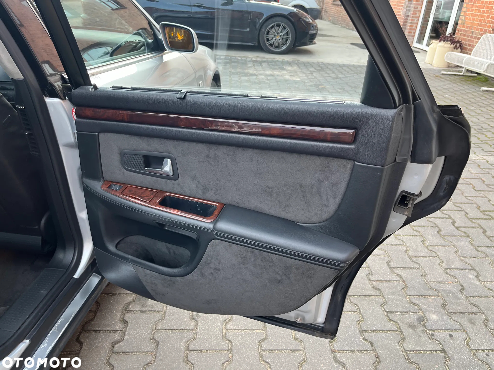 Audi A8 - 29