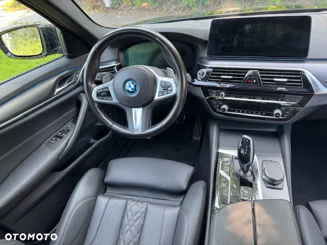 BMW Seria 5 530e xDrive M Sport sport - 6