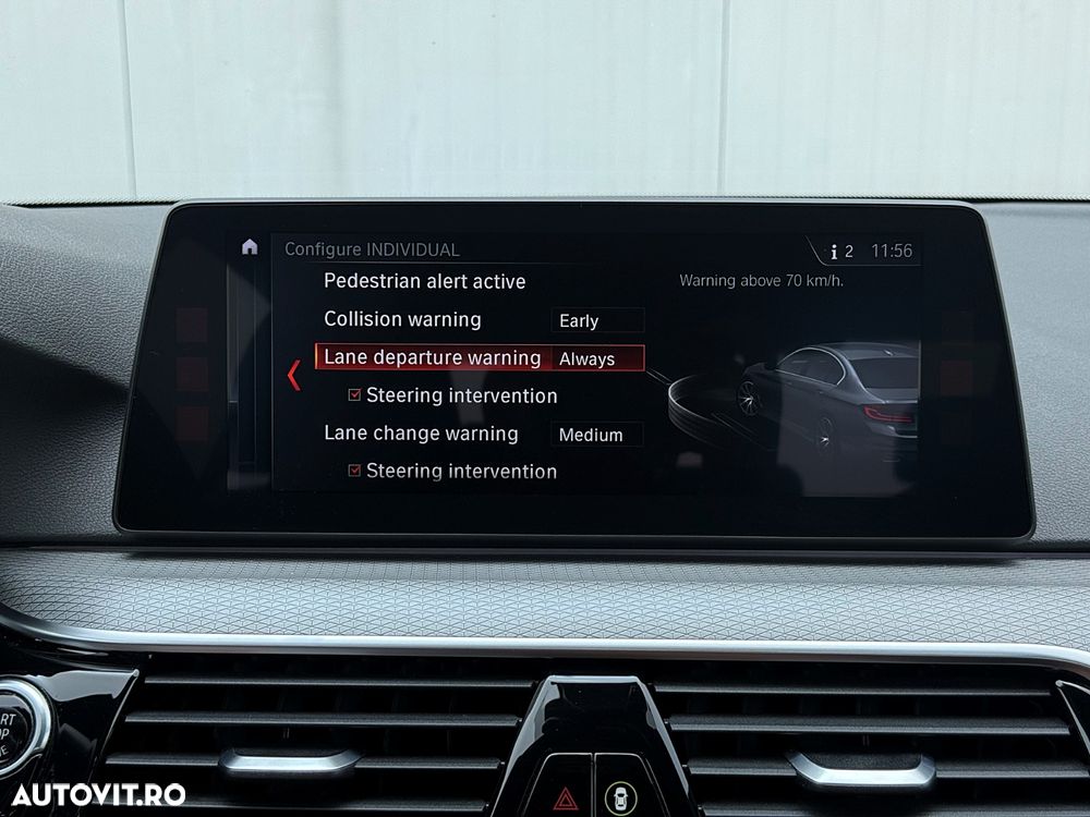 BMW Seria 5 540d xDrive AT - 31