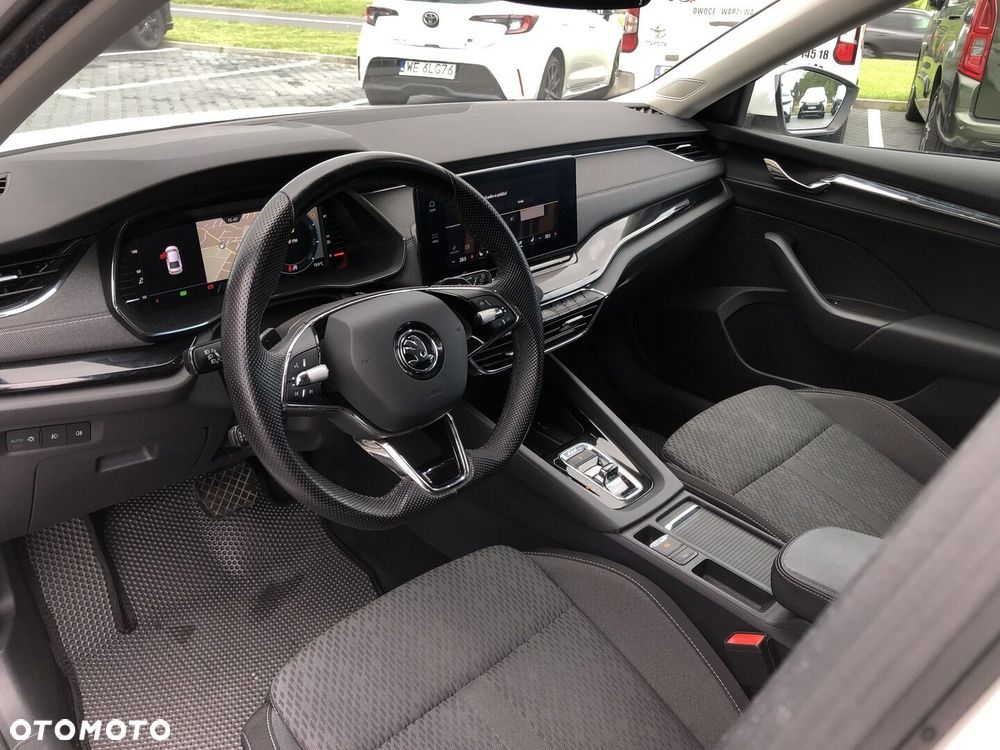 Skoda Octavia 2.0 TSI 4x4 Style DSG - 10