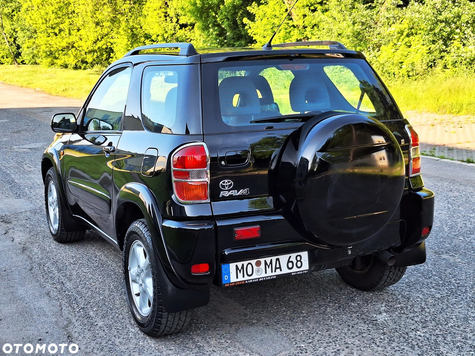 Toyota RAV4 - 27