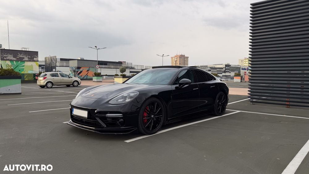 Porsche Panamera Turbo - 3