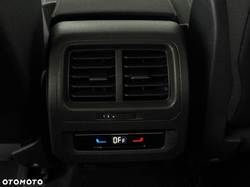 Volkswagen Touran 1.5 TSI EVO Comfortline Plus DSG - 26