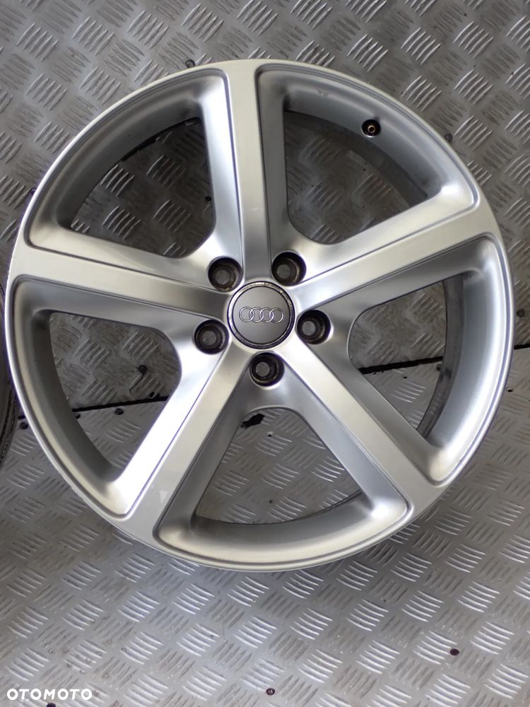 FELGI ALUMINIOWE AUDI 8JX19  ET 39  5X112  8R0601025 L - 8