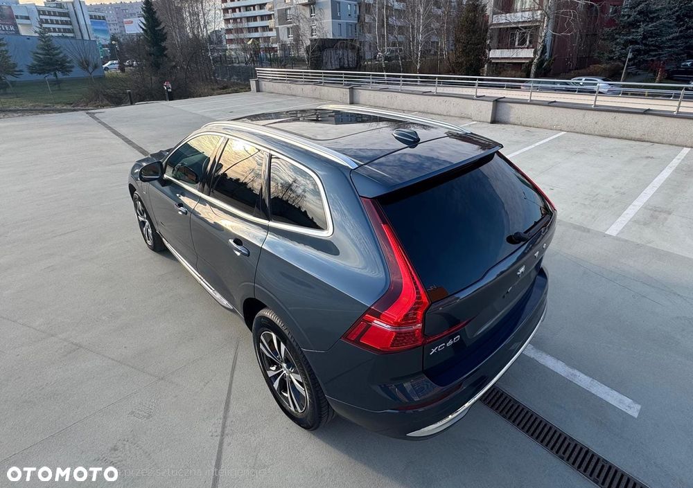 Volvo XC 60 T6 Plug-In Hybrid AWD Inscription - 9