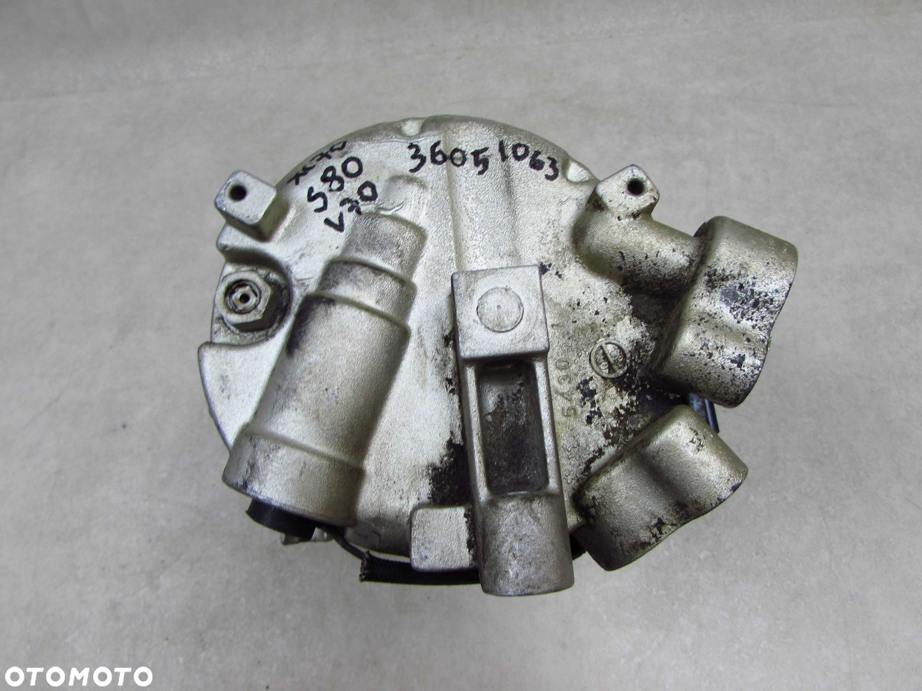 VOLVO S60 II V60 S90 V90 XC 2.0 T5 D5 10- SPREZARKA KOMPRESOR KLIMATYZACJI 36051063 - 8