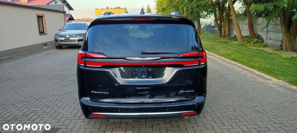 Chrysler Pacifica - 7