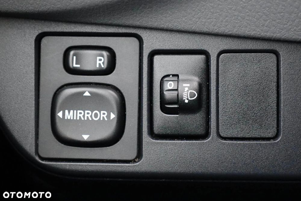 Toyota Yaris 1.0 Active - 17