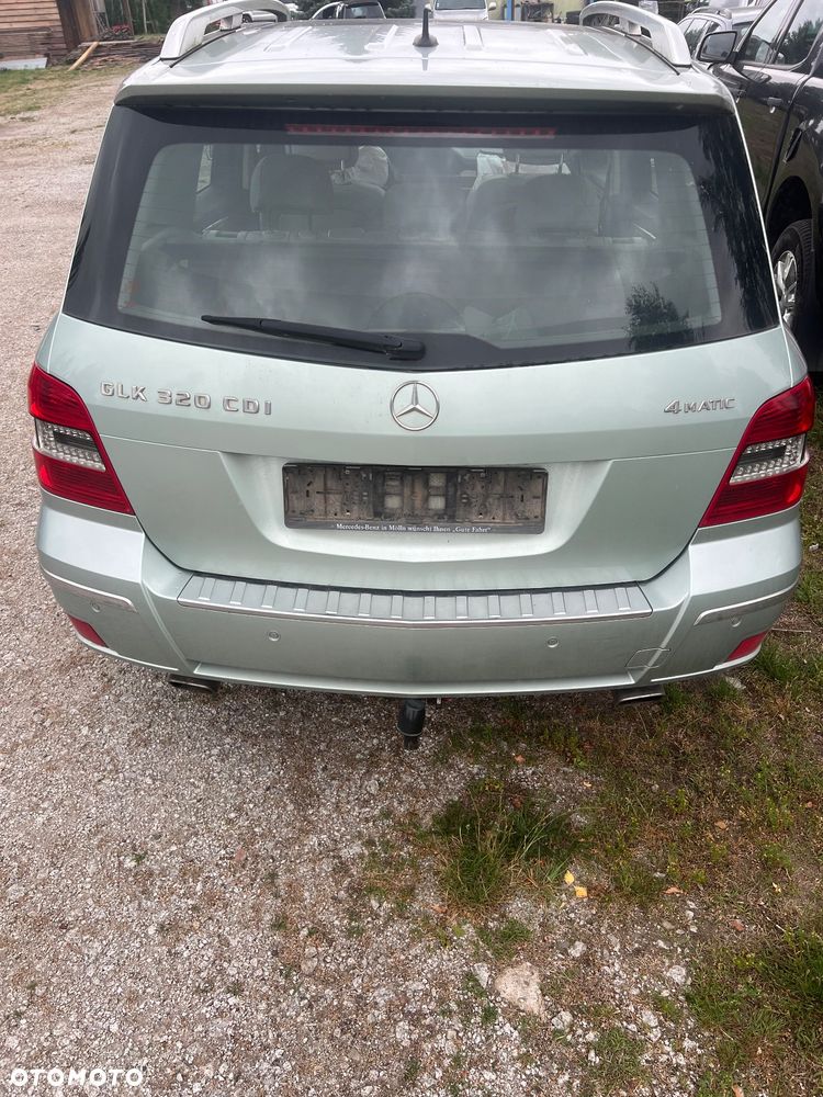 Mercedes-Benz GLK - 4