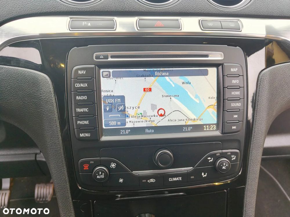Ford S-Max - 28