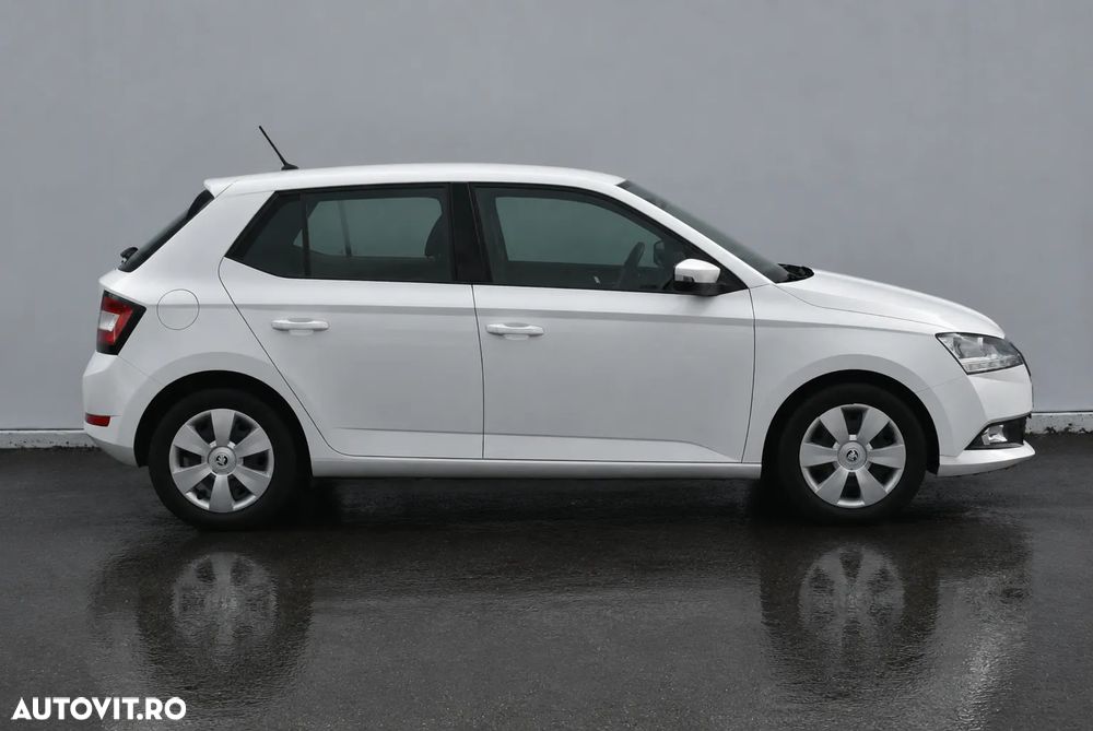 Skoda Fabia 1.0 TSI Ambition - 9
